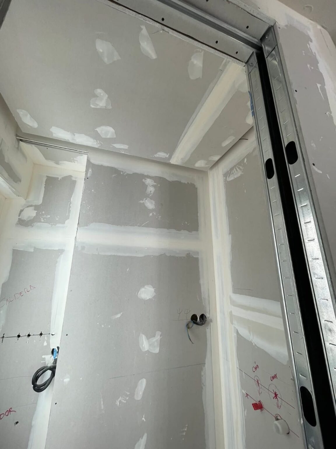 Servicio de pintura decorativa y técnica en Madrid, Boadilla y alrededores